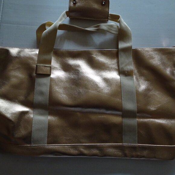 BAG - JENNIFER LOPEZ (JLO) Bag/Duffle - Large Weekend Overnight Travel Bag - Picture 4 of 8